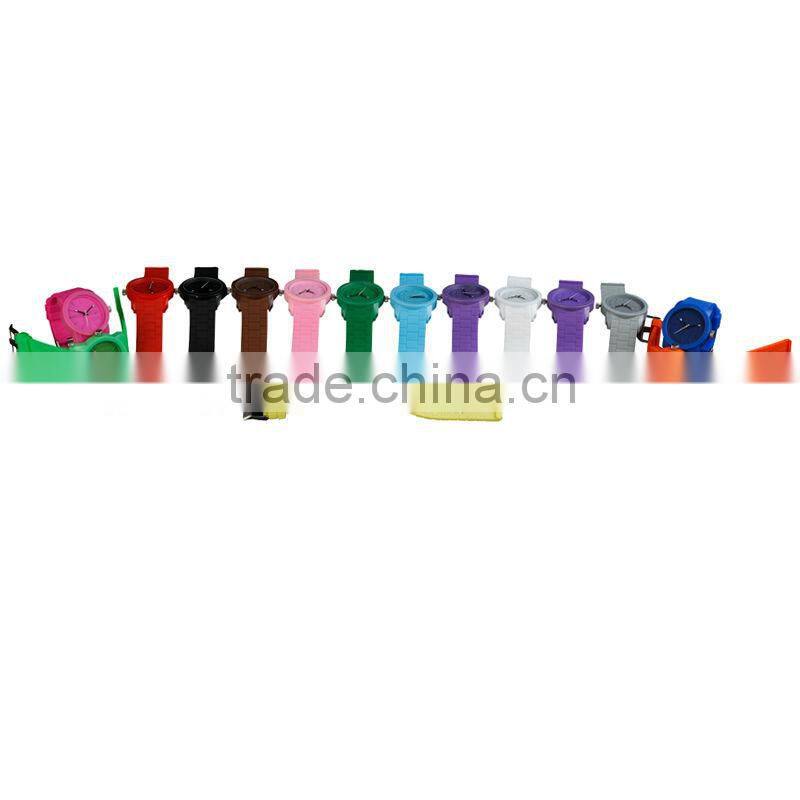 Top Band Wholesale Vogue Japan Movement Silicone Strap Sport Quartz Watch