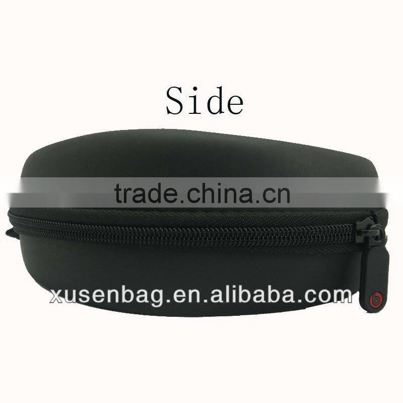 2013 most popular headphone case