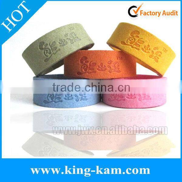 silicone wristbands maker