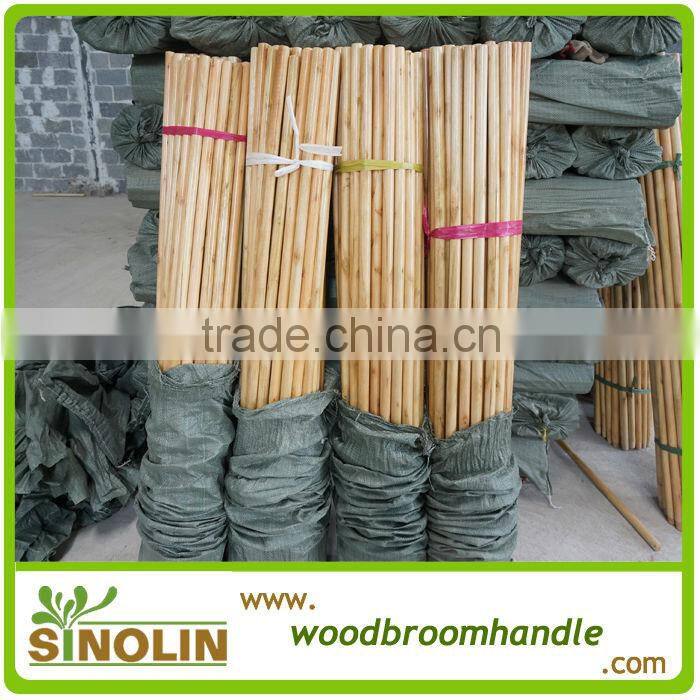 varnished wooden broom handle for palestin market