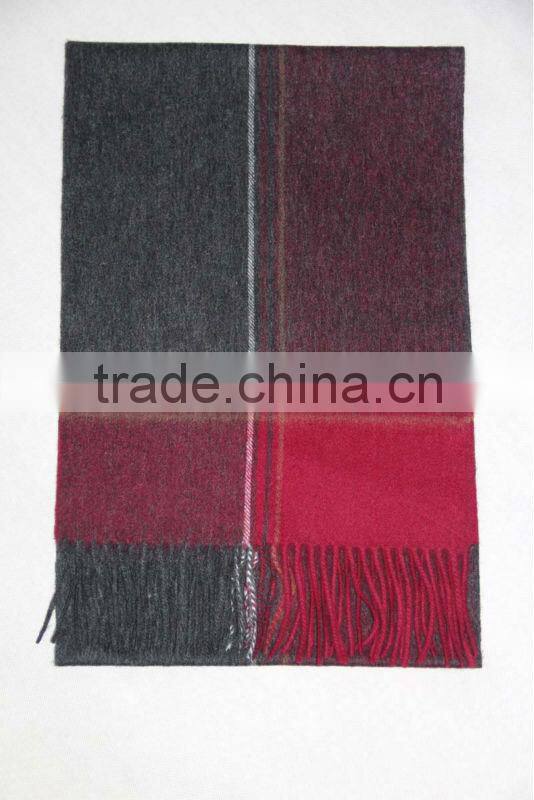 100%wool scarf