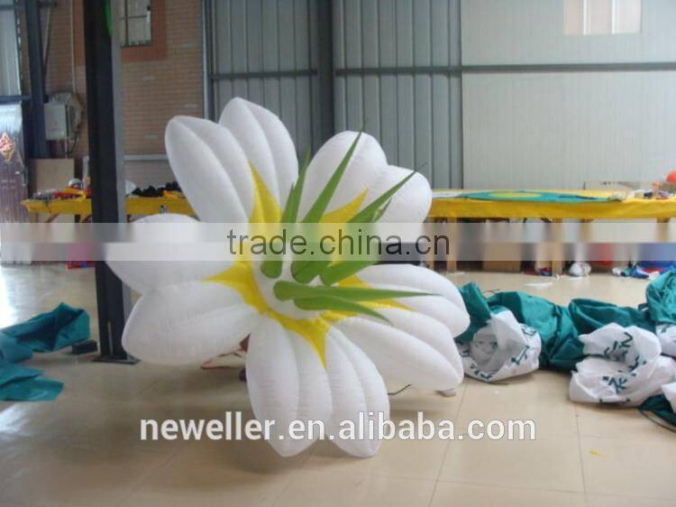 lwo price pvc promotion wedding inflatable flower With LED light