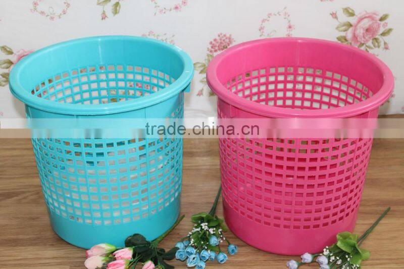 Kitchen plastic waste bin, office plastic paper waste bin, colourful home plastic waste bin. OFFER PRICE !