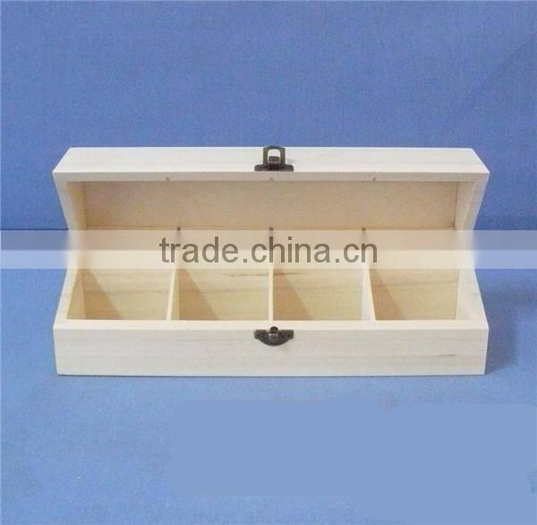 Hot selling handmade wooden compartment boxes with clear lid