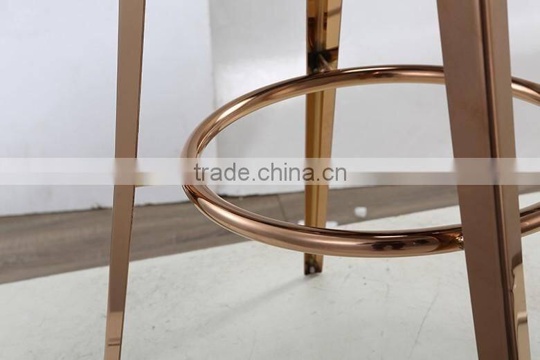 New model noble wedding use white leather banquet chair