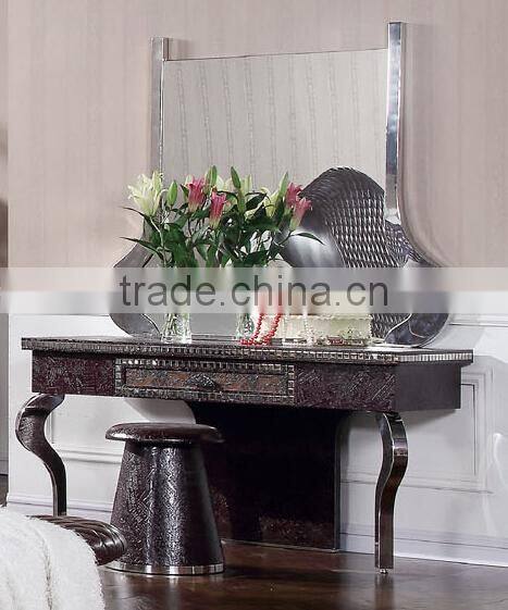 2014 hot selling Cucurbit sharpe dressing table with mirror S108