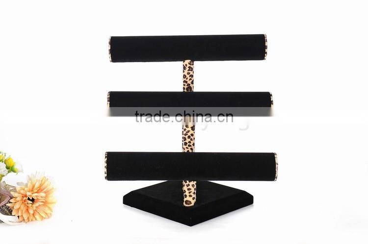 2016 classical 3 tiers wooden bracelet display stand wholesale