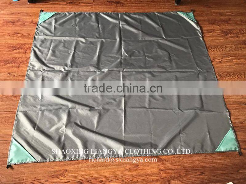 2017 Cheap beach blanket round custom waterproof black picnic mat camping picnic mat compact pocket blanket