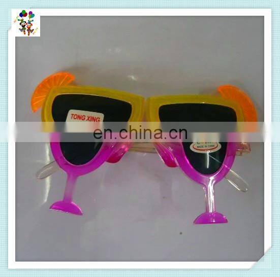 Wine and Beauty Cheap Plastic Stag Do Crazy Party Glasses HPC-0658