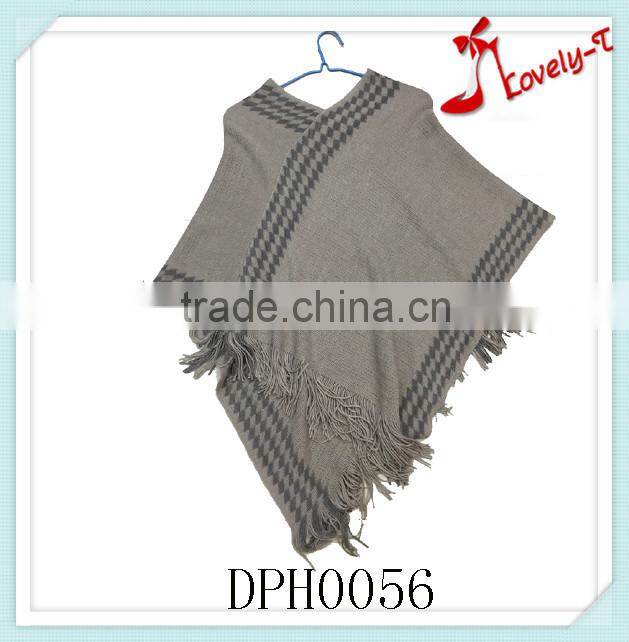 Wholesale latest design winter acryclic crochet knit ladies poncho sweater pattern with tassels