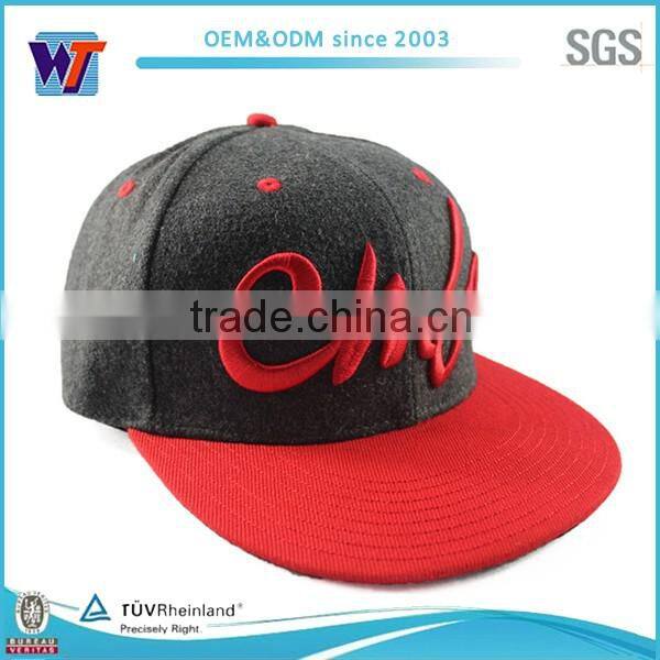 2016 fashion two tone custom acrylic snapback cap