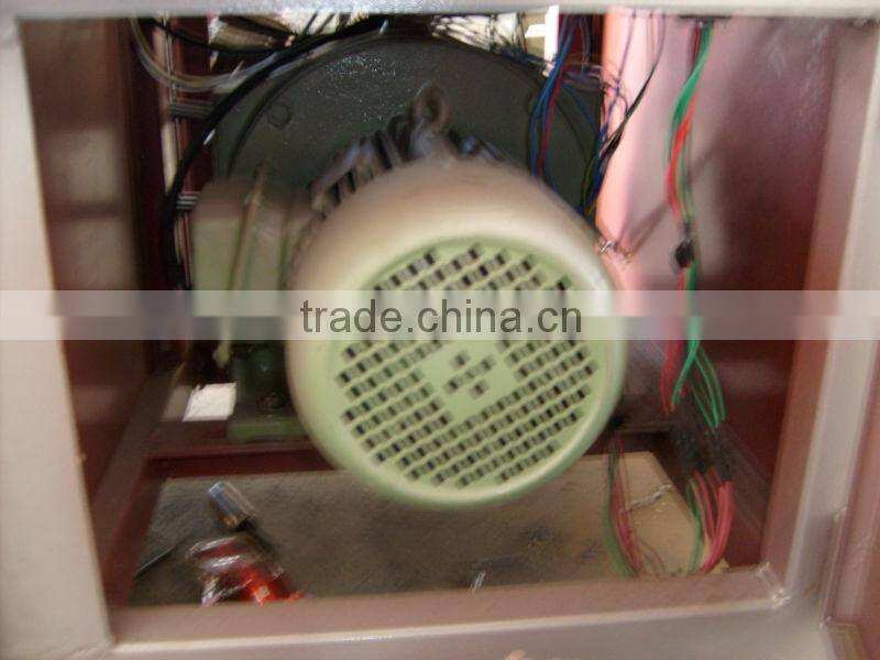 Ducting Machine