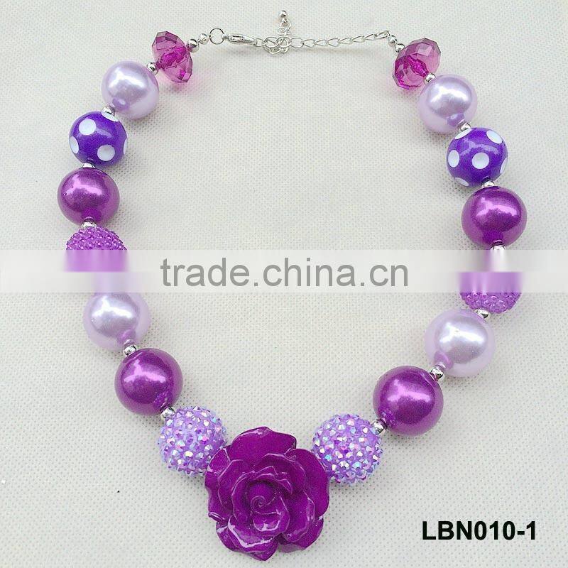 wholesale latest holiday simple design necklace for girls