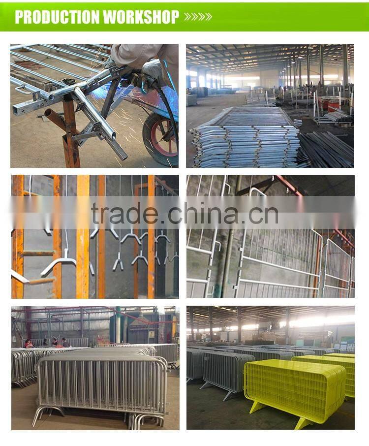 Factory price plastic road safety crowd control fence high security parking lot barrier