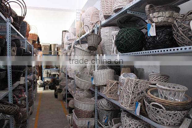 Home design handmade heart shape wicker baskets for plants