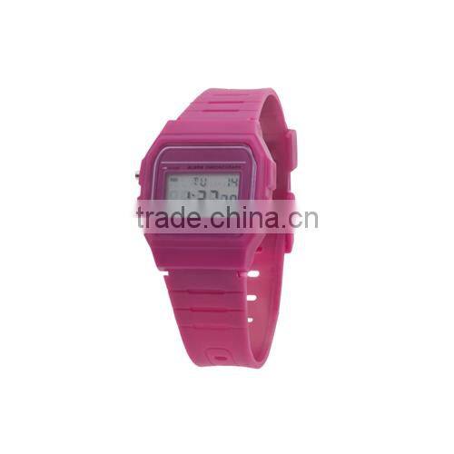 Hot colorful plastic digital watch in China