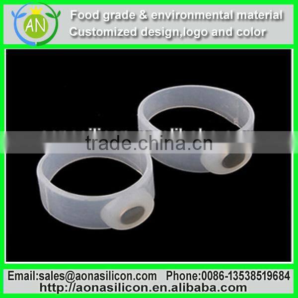 Silicone magnetic toe ring