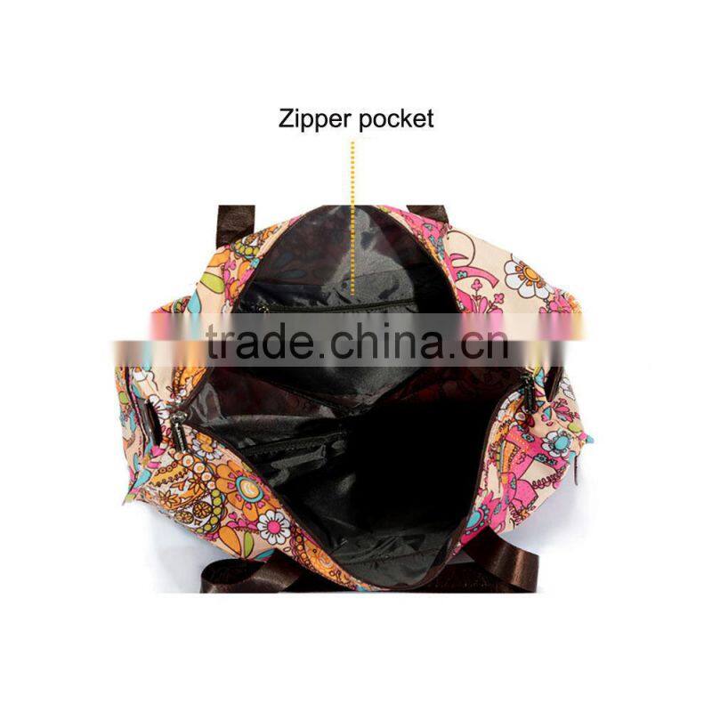 Wholesale floral folding duffle bags with inner zipper pocket and reusage recycle shopping travel bags with handles