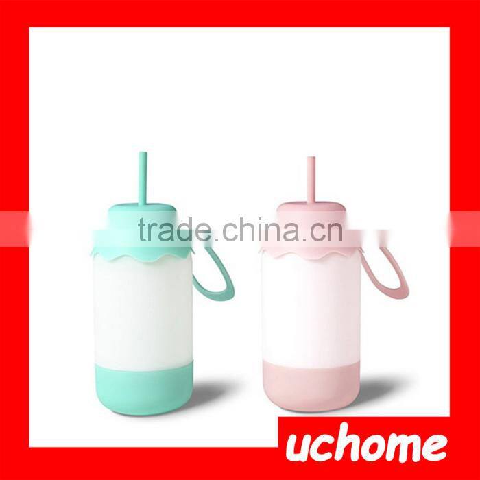 UCHOME Emergency Outdoor Hiking Telescopic Smart Hand Lamp Led Lantern