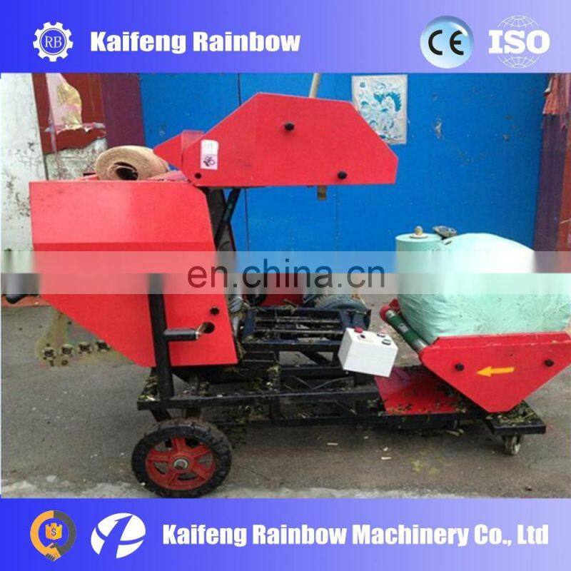 Multifunctional tractor straw bundle wrapping machine with convenient
