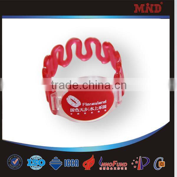 MDW13 High Quality Custom Debossed RFID Silicone Wristband With Color Filled