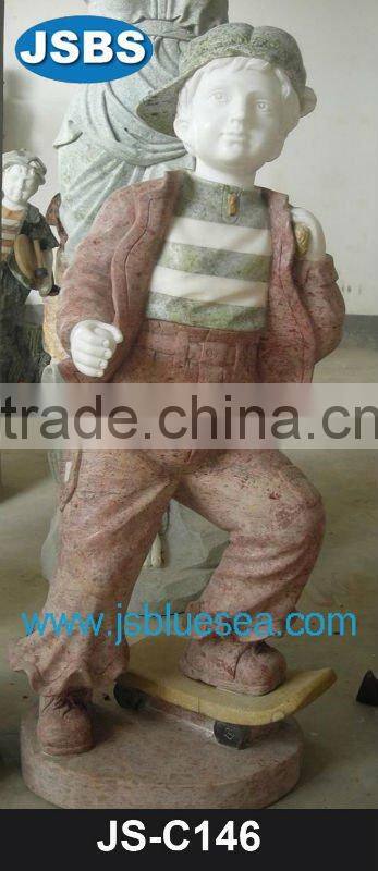 Stone sculpture of modern soldier