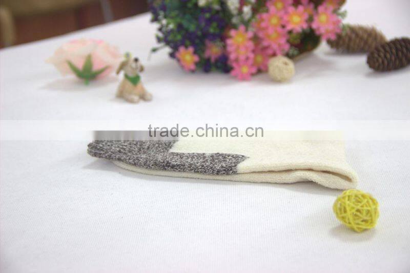 HOT!!!New design pretty comfortable crew socks/athletic socks