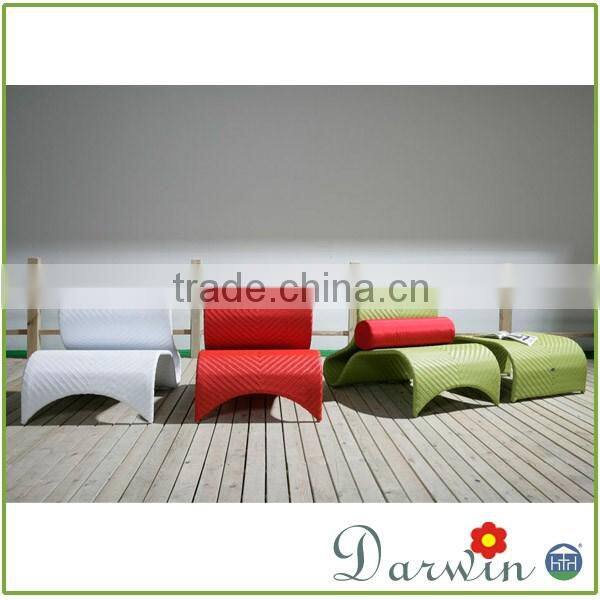Voguish swimming pool sun lounge relax chair table