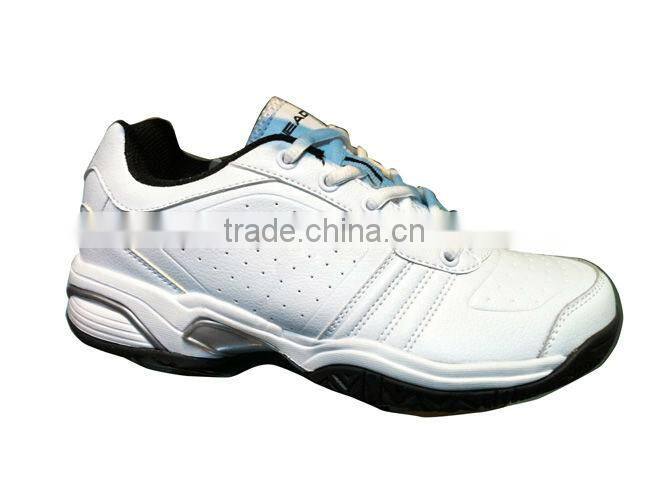 2016 newest design tennis shoes