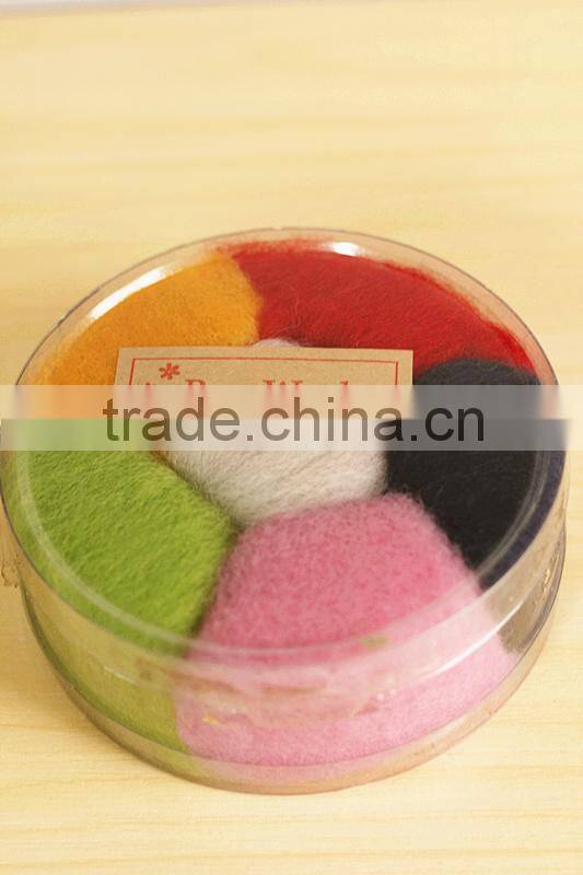 Dyed 100% Merino raw wool for wet and dry felting