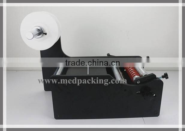 Manual Round Bottle Labeling Machine