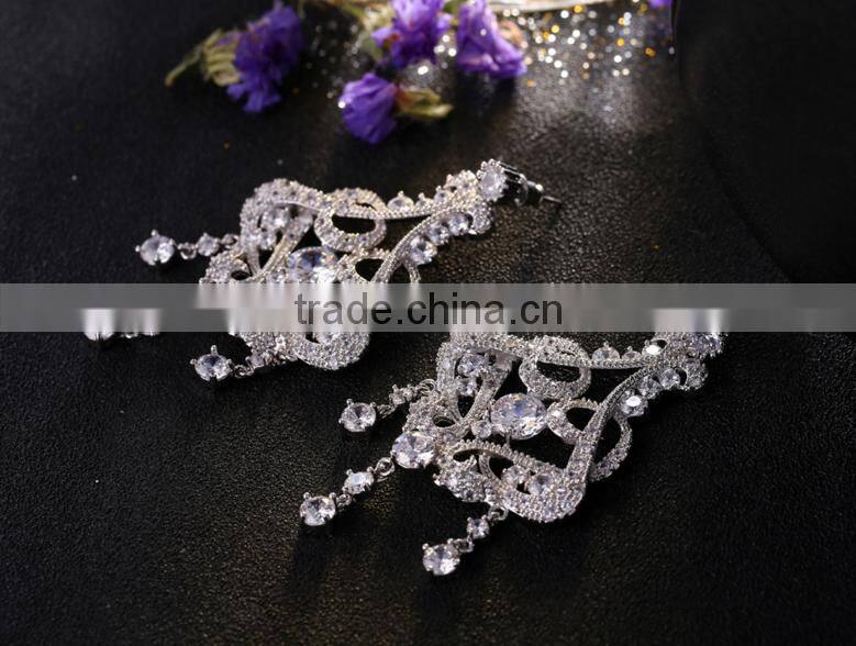 Wholesale Stock Small Order Fashion Women Retro Hollow Tassels Zircon Earrings