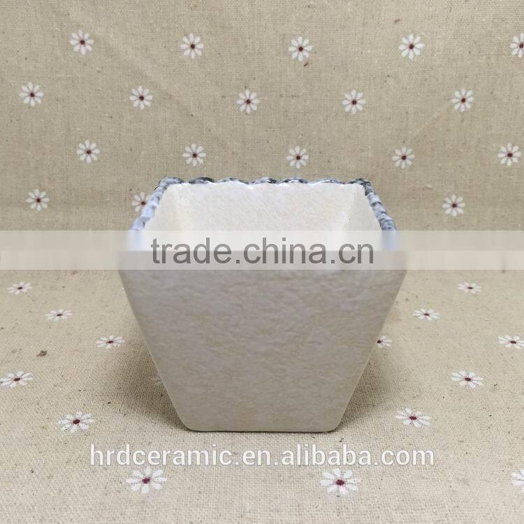 China Manufacturer stocked White Porcelain square ceramic dish
