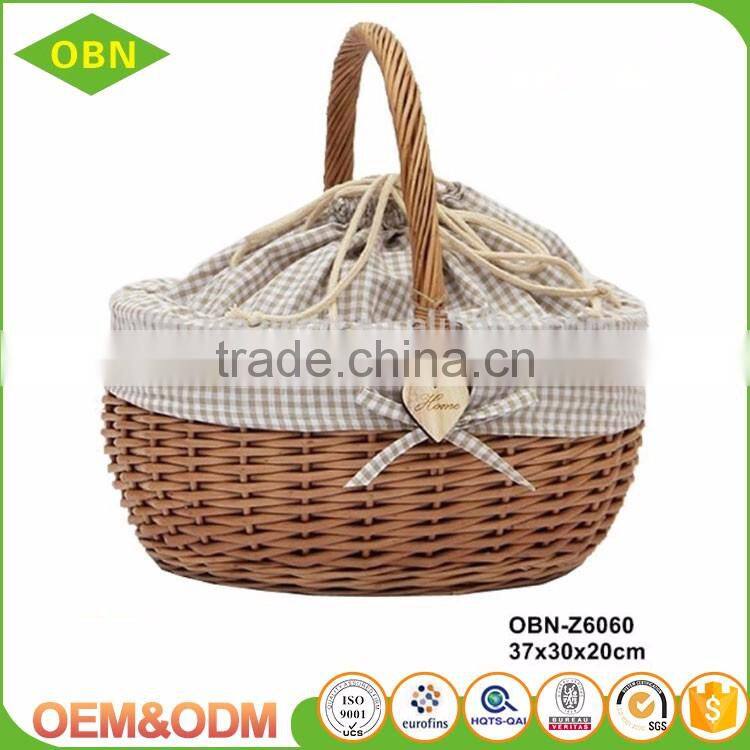 China wholesale customized handmade 100% natural antique wicker egg basket with fabric cover