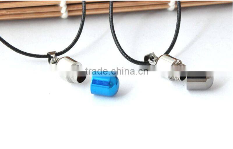 2015 New Design Fashion Pill Pendant Necklace Leather Chain Men Necklace