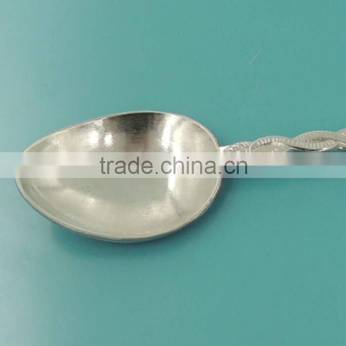 custom design metal silver spoon for souvenir