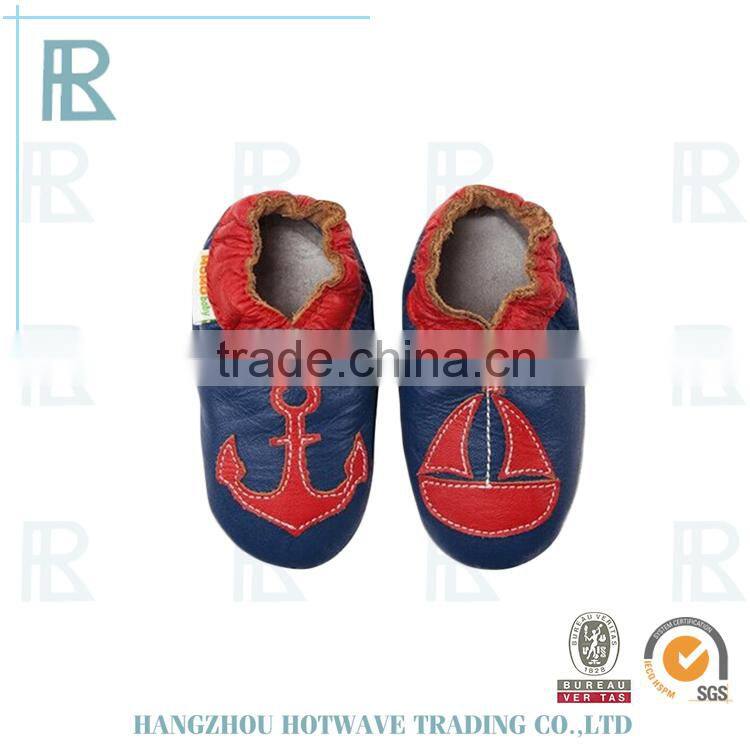moccasins soft cow leather Beautiful Latest trendy designer baby shoes