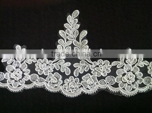 Top quality wedding dress lace design