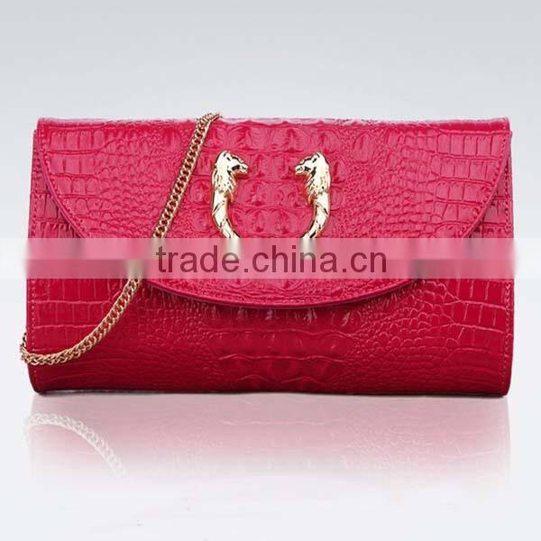 Newest fashion pu leather Luxury women bag with metal chain