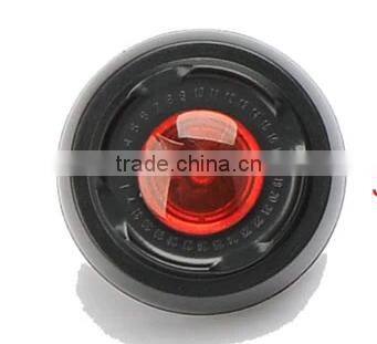 Poromotional silicone wine cork keeping fresh