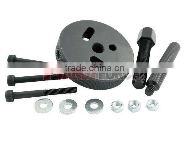Flywheel Puller of Special Tools for Motorcycles
