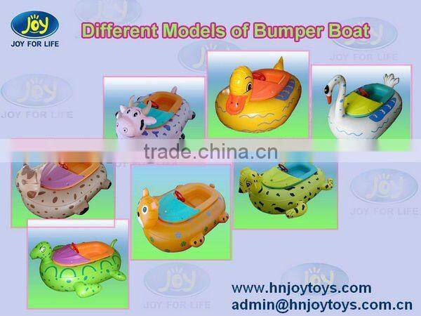 Kids water bumper boat, inflatable canoe for sale for park