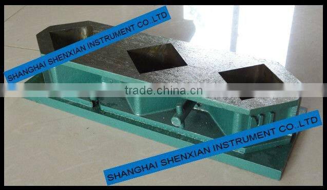 Metal Three Gang 50mm Cube Mould