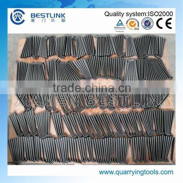 Hand wedges and feathers