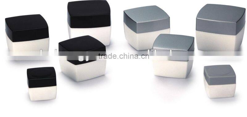 20g plastic skin care cream cosmetic jar for sale