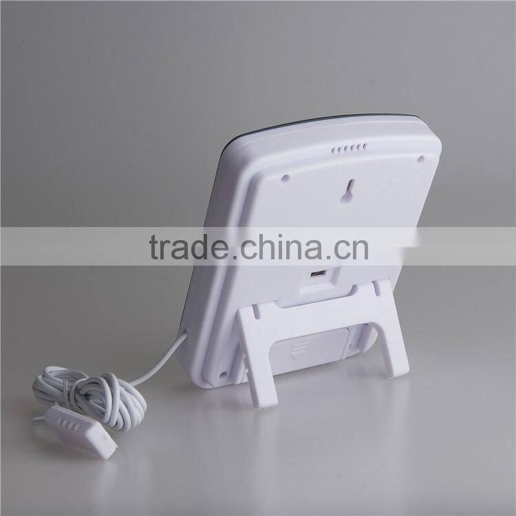 High accuracy digital thermometer hygrometer