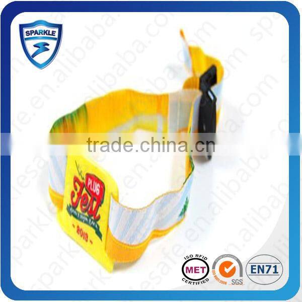 Hot sell rfid fabric wristband with plastic fastener