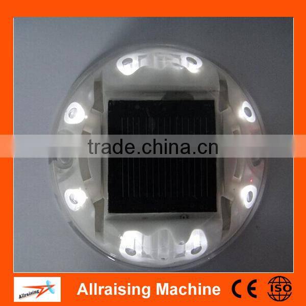 Solar aluminum pavement LED marker