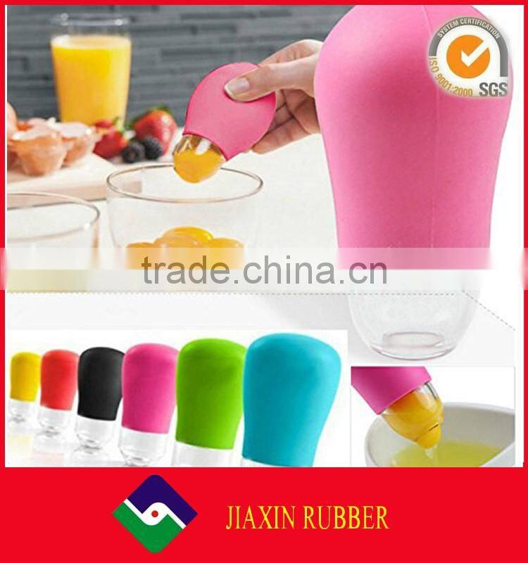 100% food grade silicone egg white separator, egg yolk suction separator divider filter