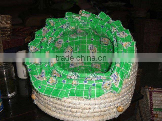 wicker basket pets' love
